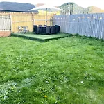 Igloo Magnolia I Breakfast I Free Parking Leeds (West Yorkshire)