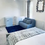 Homestay Igloo Magnolia I Breakfast I Free Parking Leeds (West Yorkshire)