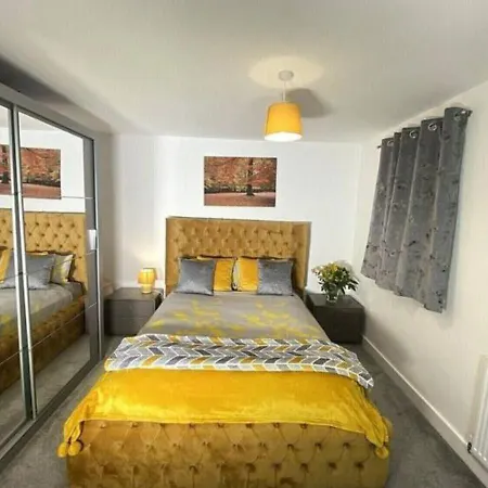 Homestay Igloo Magnolia I Breakfast I Free Parking