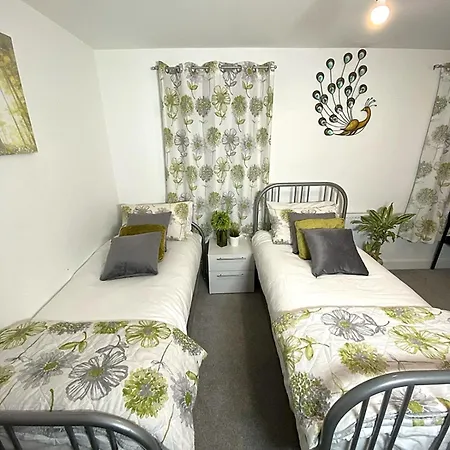 Igloo Magnolia I Breakfast I Free Parking Leeds (West Yorkshire)