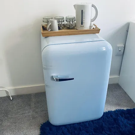 Igloo Magnolia I Breakfast I Free Parking Проживание в семье