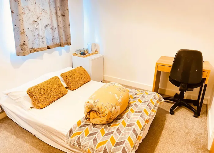 Igloo Magnolia I Breakfast I Free Parking * Leeds